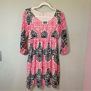 Pinkblush Maternity Dress-Small. B70